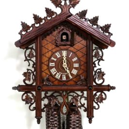 Reloj de cuco estilo ferrocarril